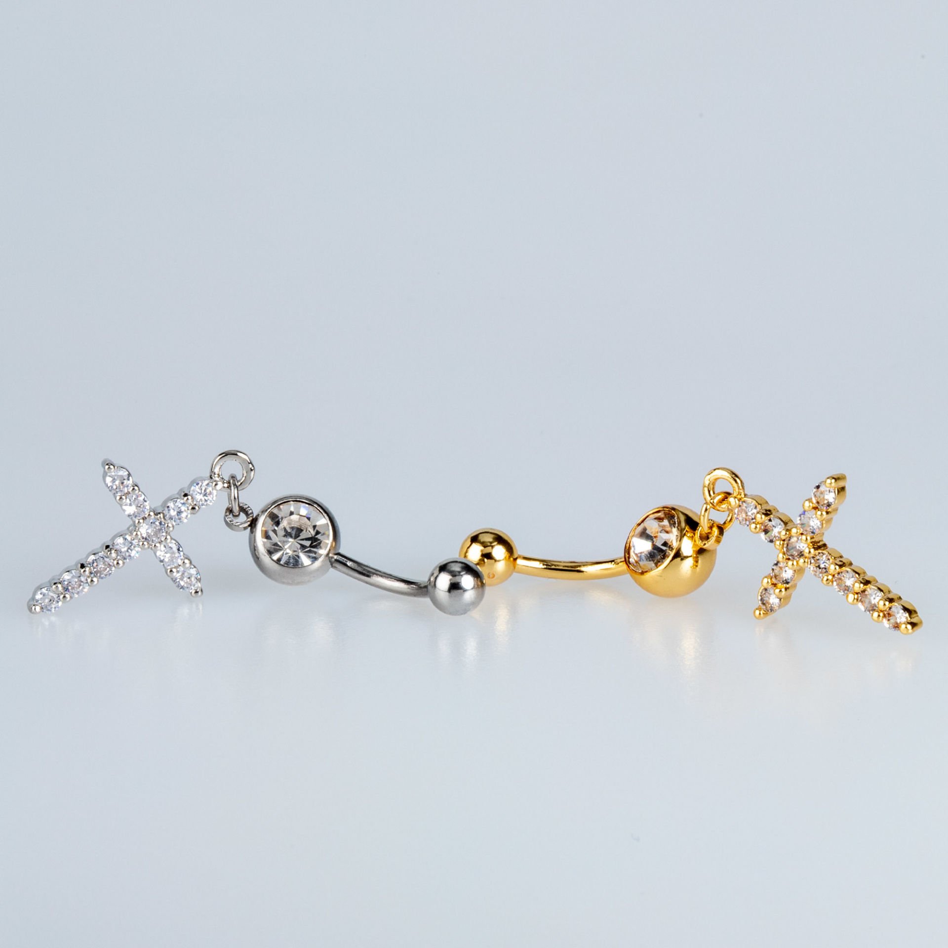 Piercing Göbek Haç