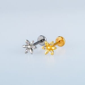 Piercing Tragus Çiçek