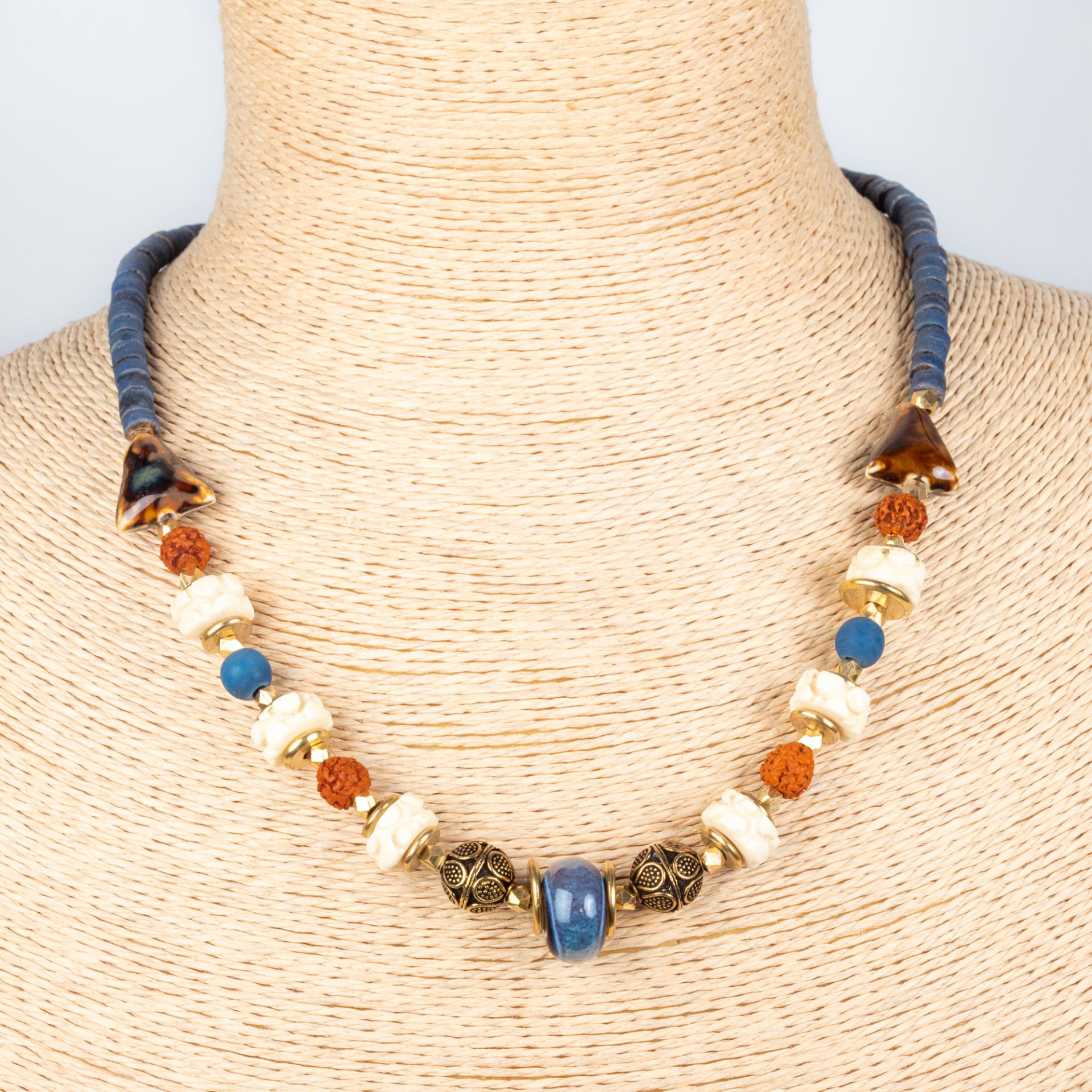 قلادة عرقية-حجر طبيعي 45 سم