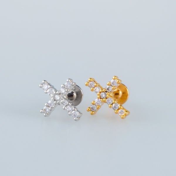 Piercing Tragus Haç