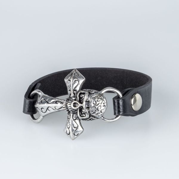Leather bracelet