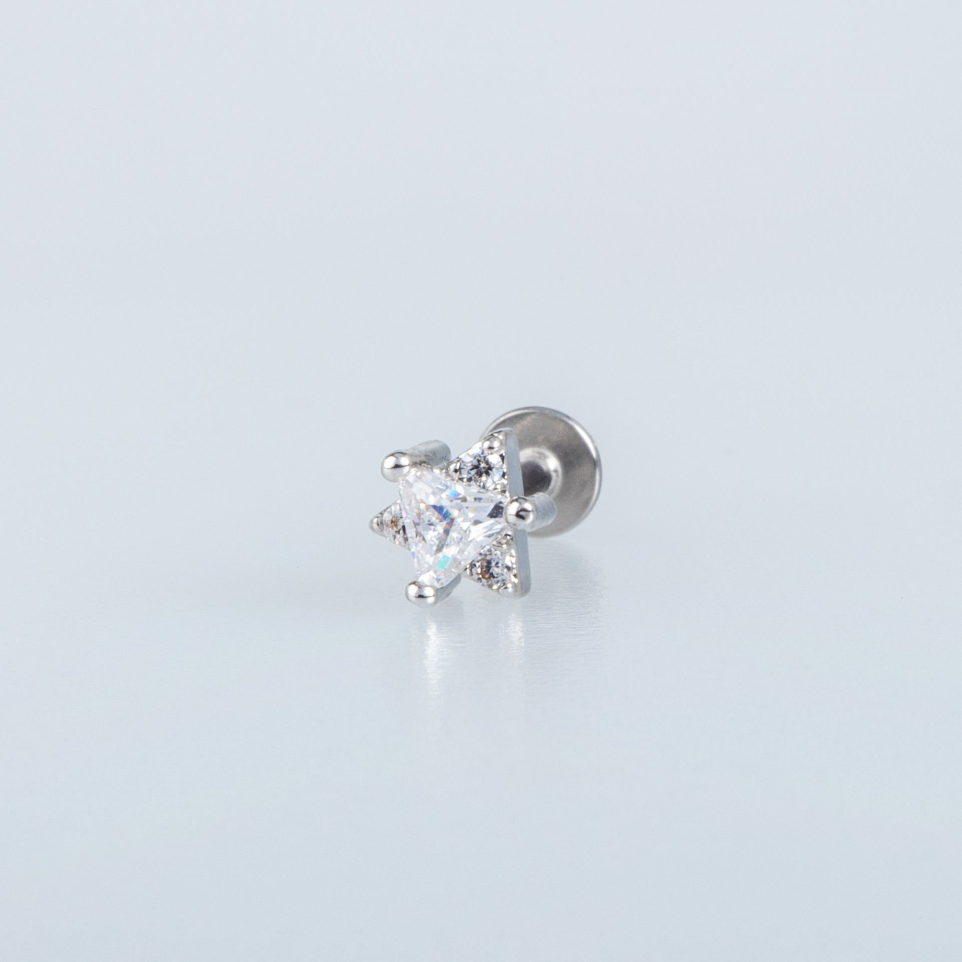 Piercing Tragus Üçgen