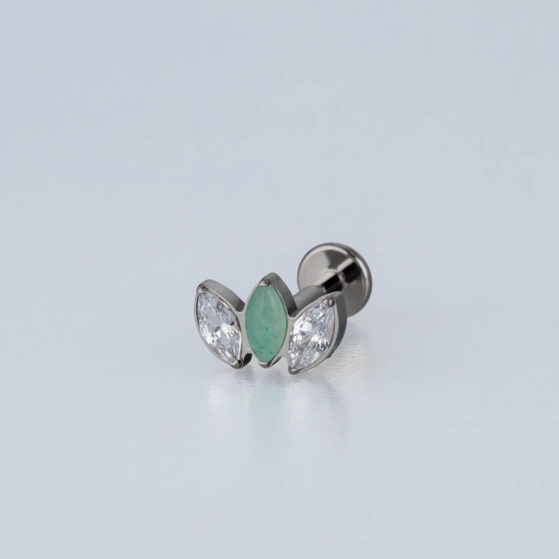 Piercing G23 Titanyum Tragus Doğal Taşlı Lotus Renk 3