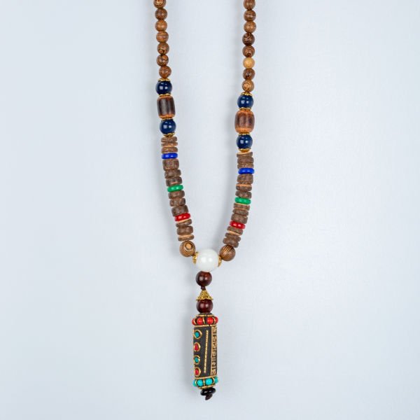 قلادة العرقية