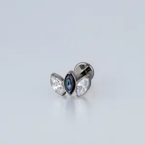 Piercing G23 Titanyum Tragus Doğal Taşlı Lotus Renk 7