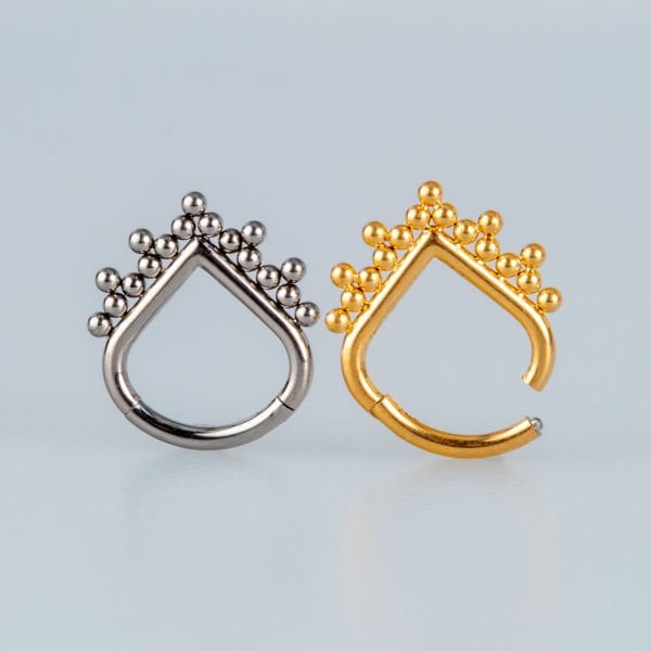 Piercing Titanyum Segment Halka Damla