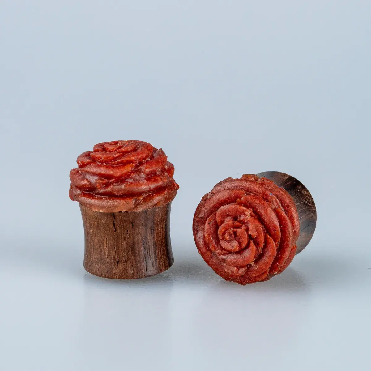 Toptan Organik Gül Figürlü Coconut Plug Tünel Piercing Çift 14mm Vos Etnik Takı