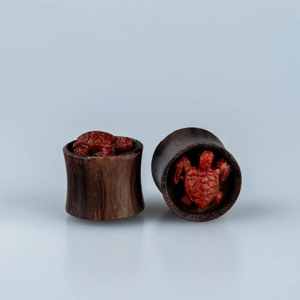 Toptan Organik Kaplumbağa Figürlü Reçine Coconut Tünel Plug Çift 14mm Vos Etnik Takı