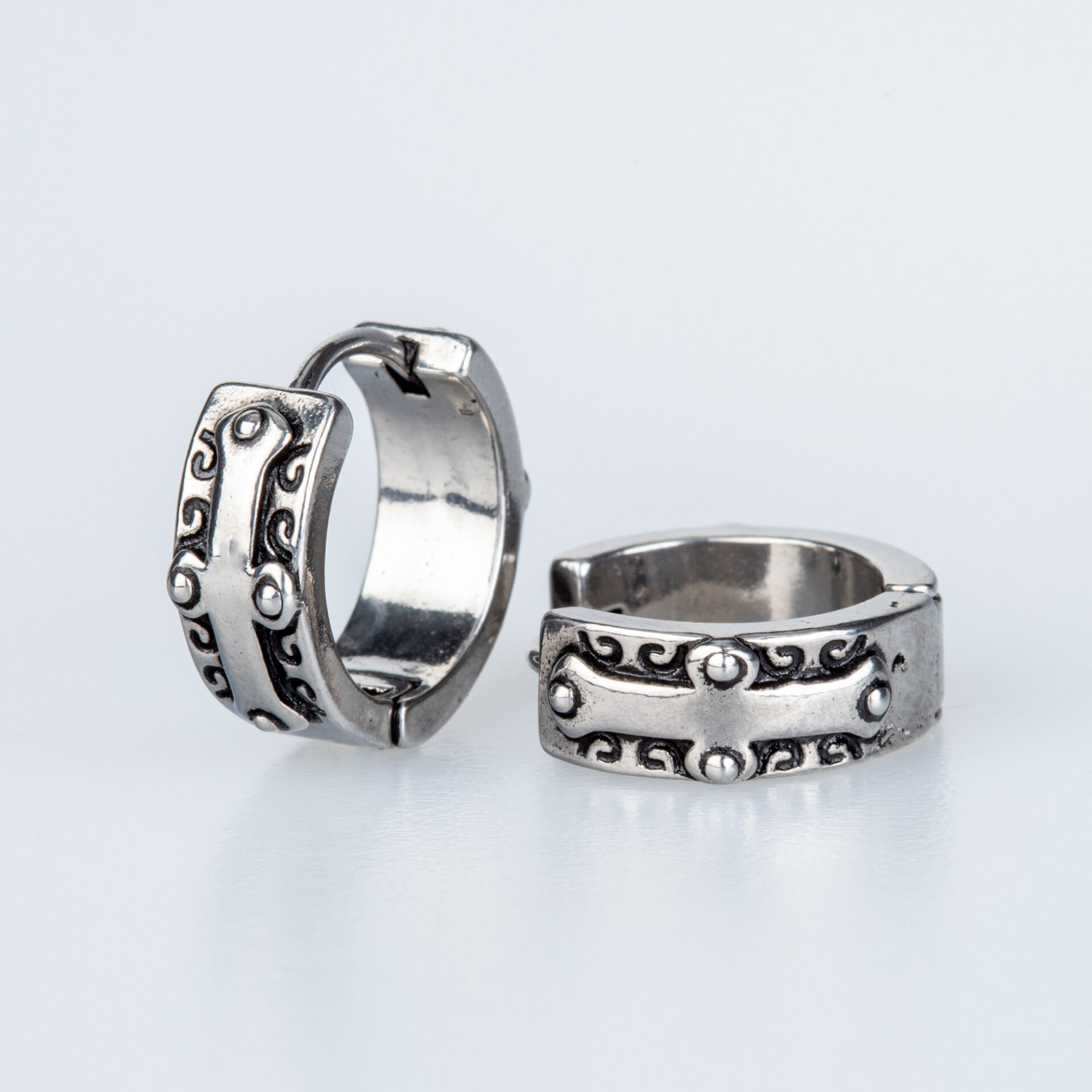 Çelik Küpe Gotik- Çift