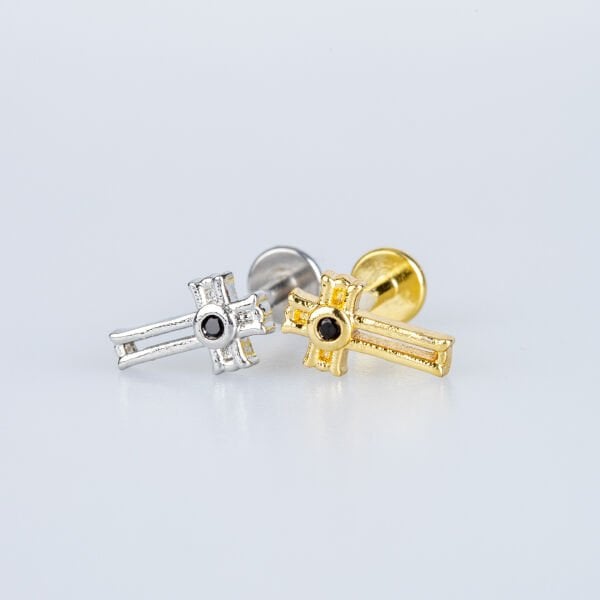 Piercing Tragus Haç