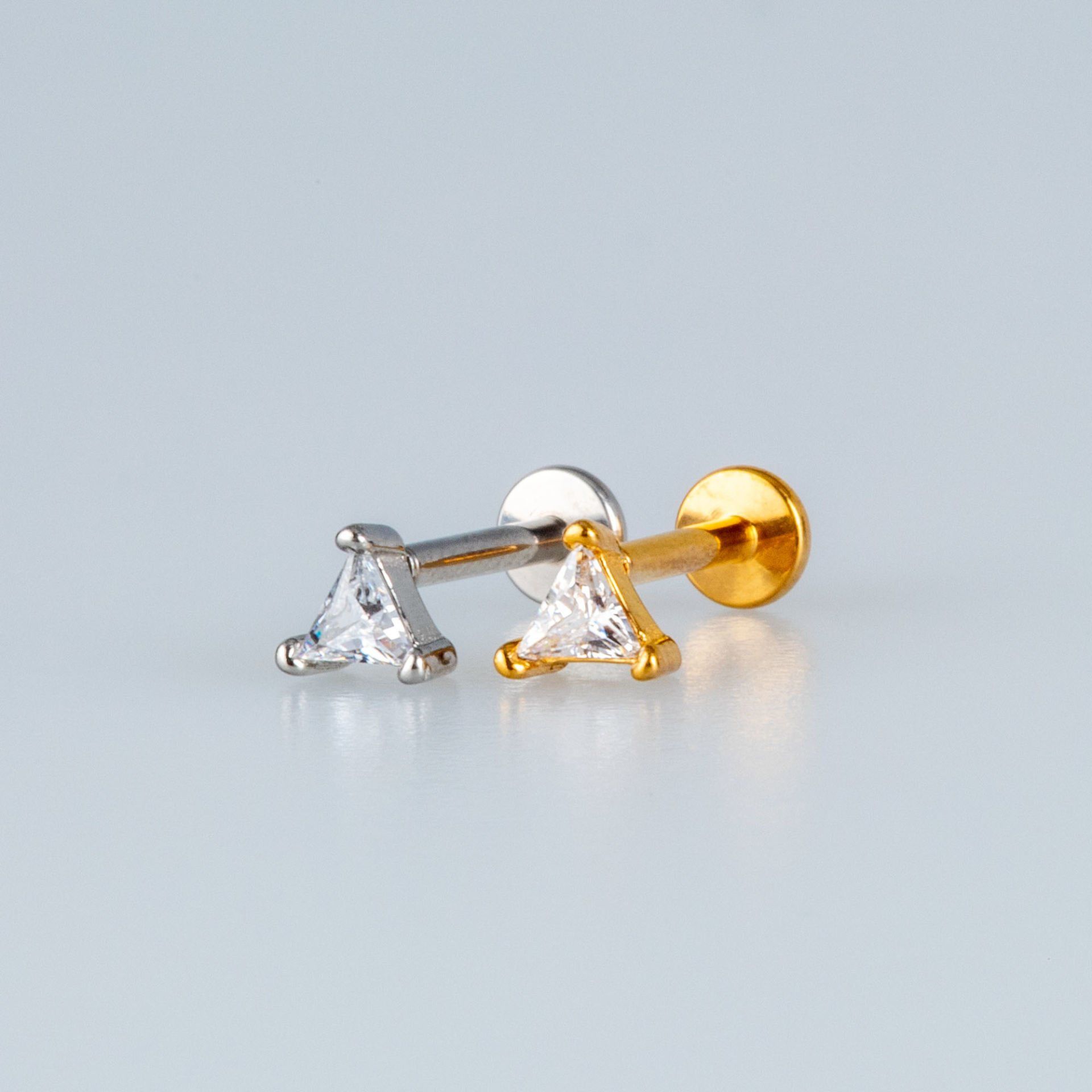 Piercing Çelik Tragus Üçgen Taş