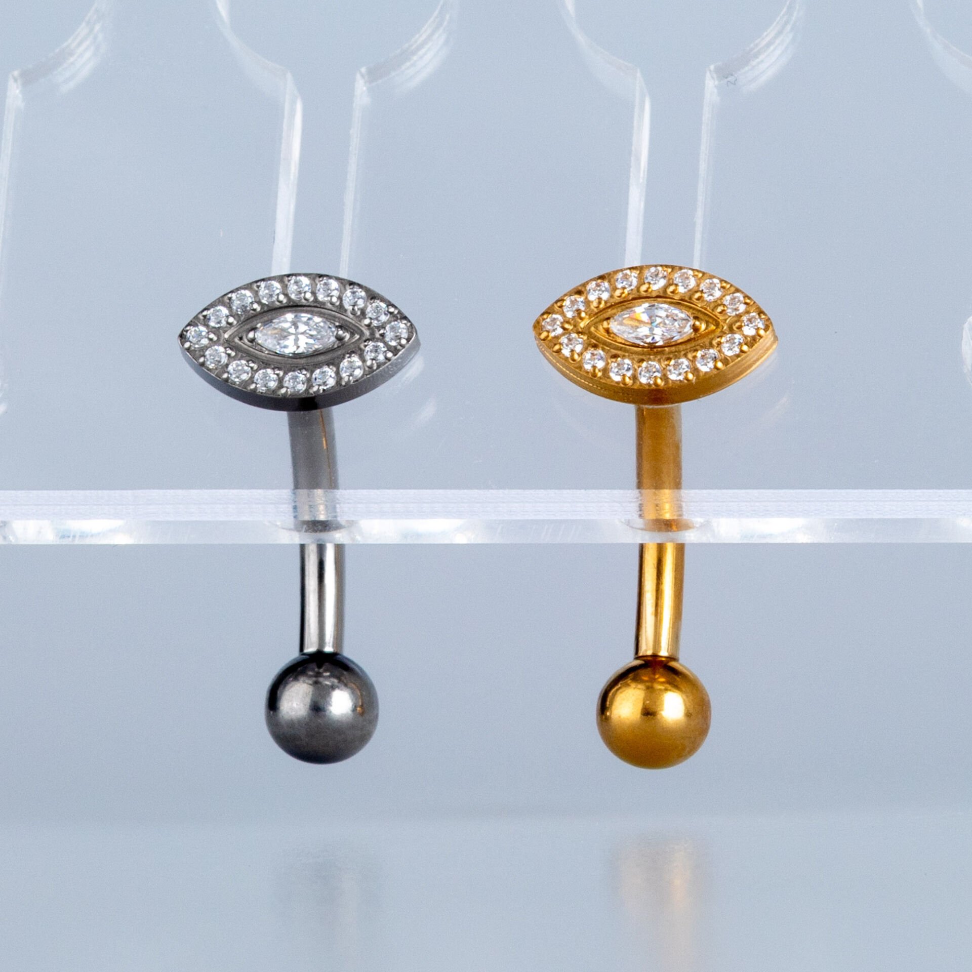 Piercing Titanyum Ters Göbek Fashion Göz