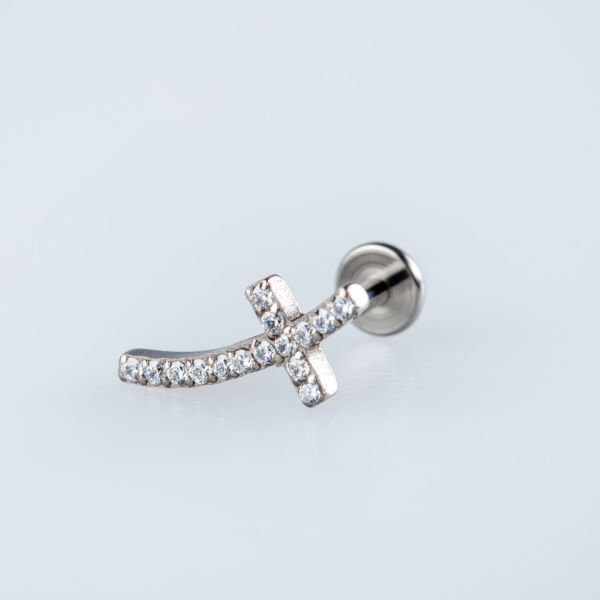 Piercing Titanyum Tragus Haç