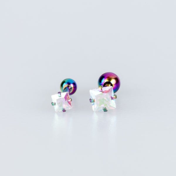 Piercing Çelik Rainbow Tragus Kare Taş