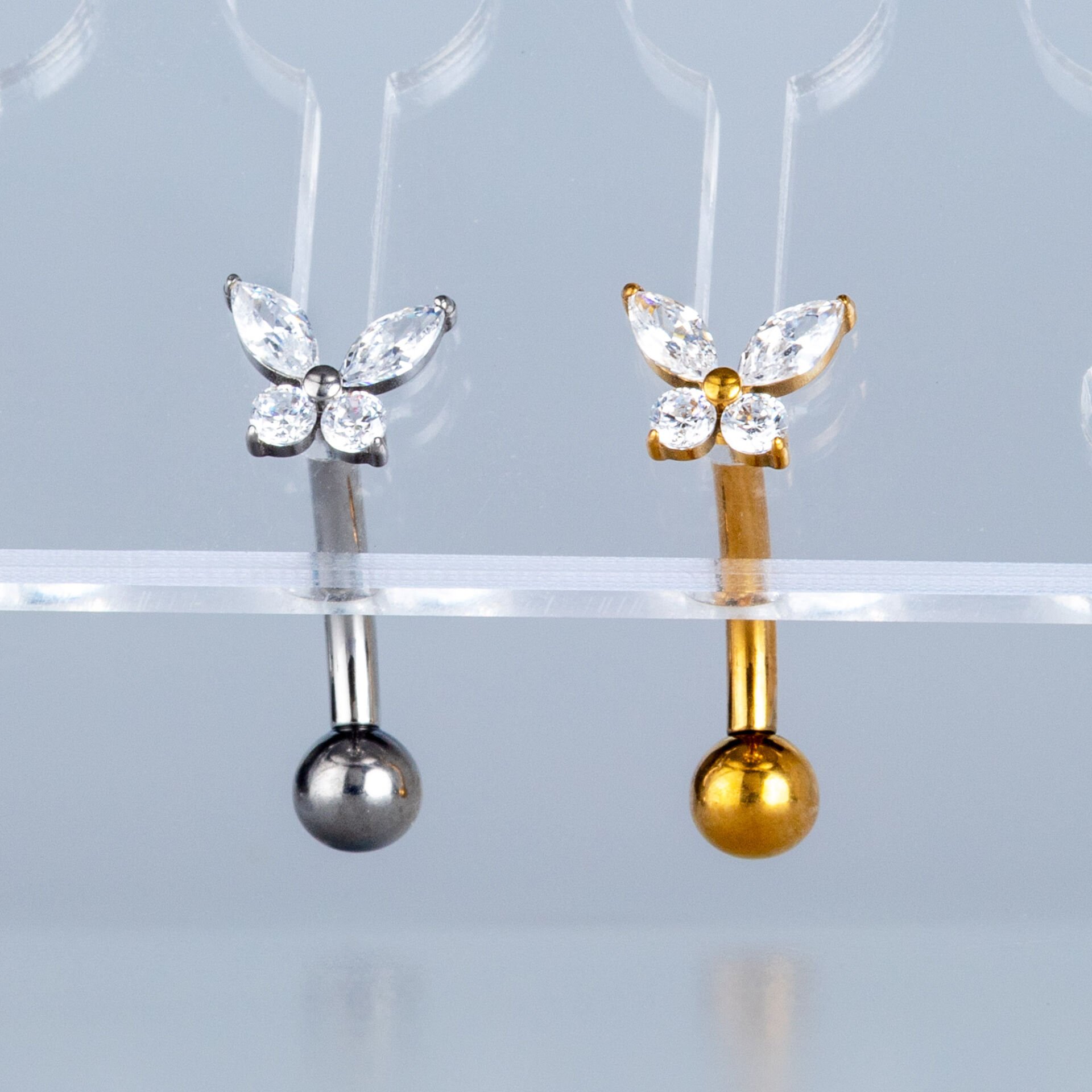 Piercing Titanyum Ters Göbek Fashion Kelebek