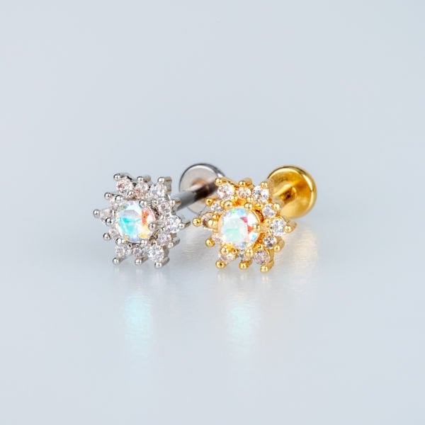 Piercing Tragus Çiçek