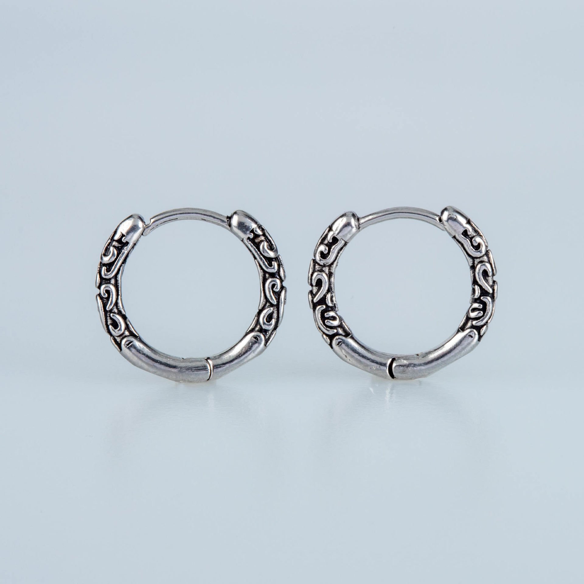 Steel Earring Gothic - Double