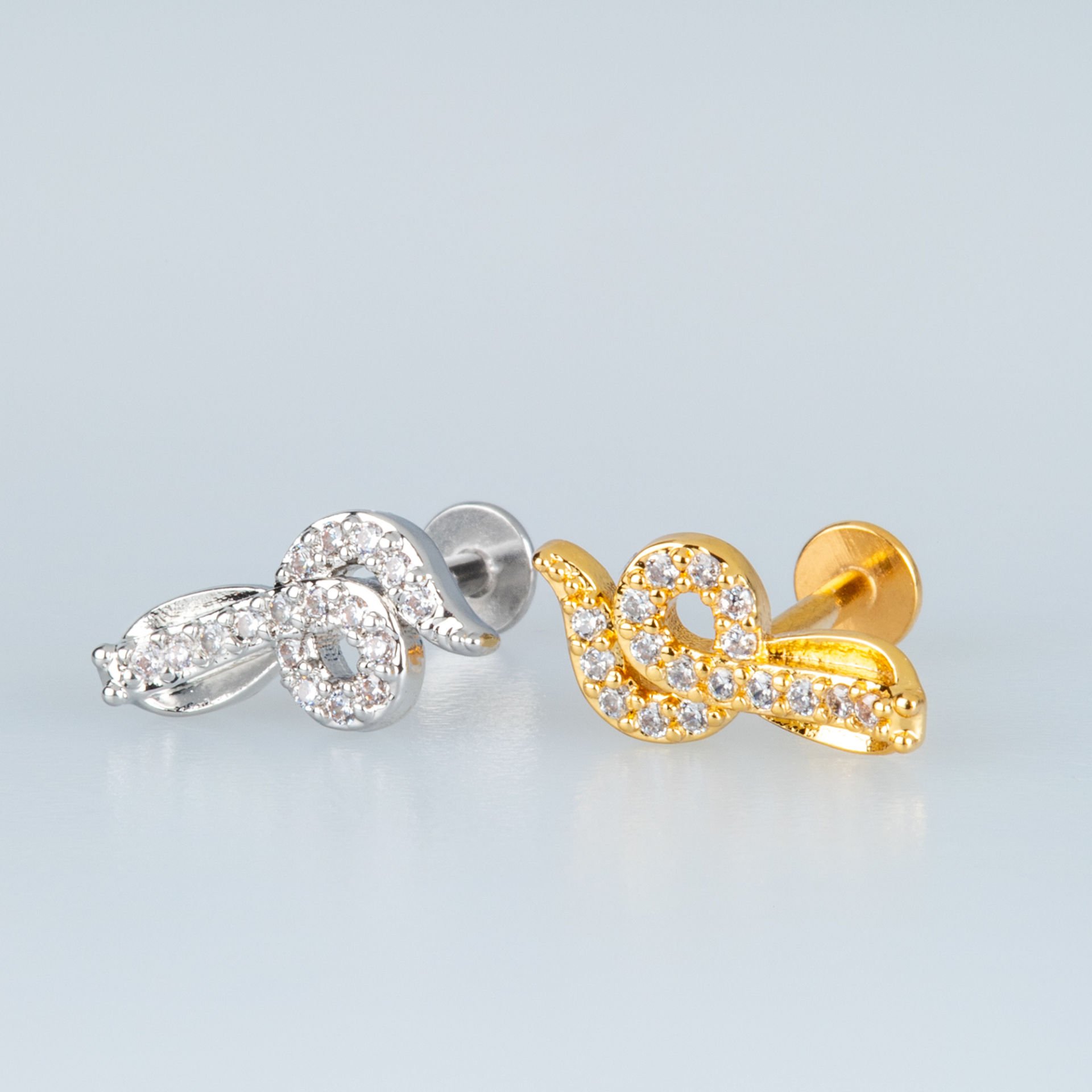Piercing Tragus Snake