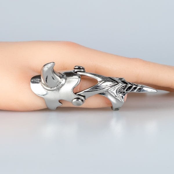 Şovalye Yüzük Güç, Stil ve Mistik Enerji Bir Arada