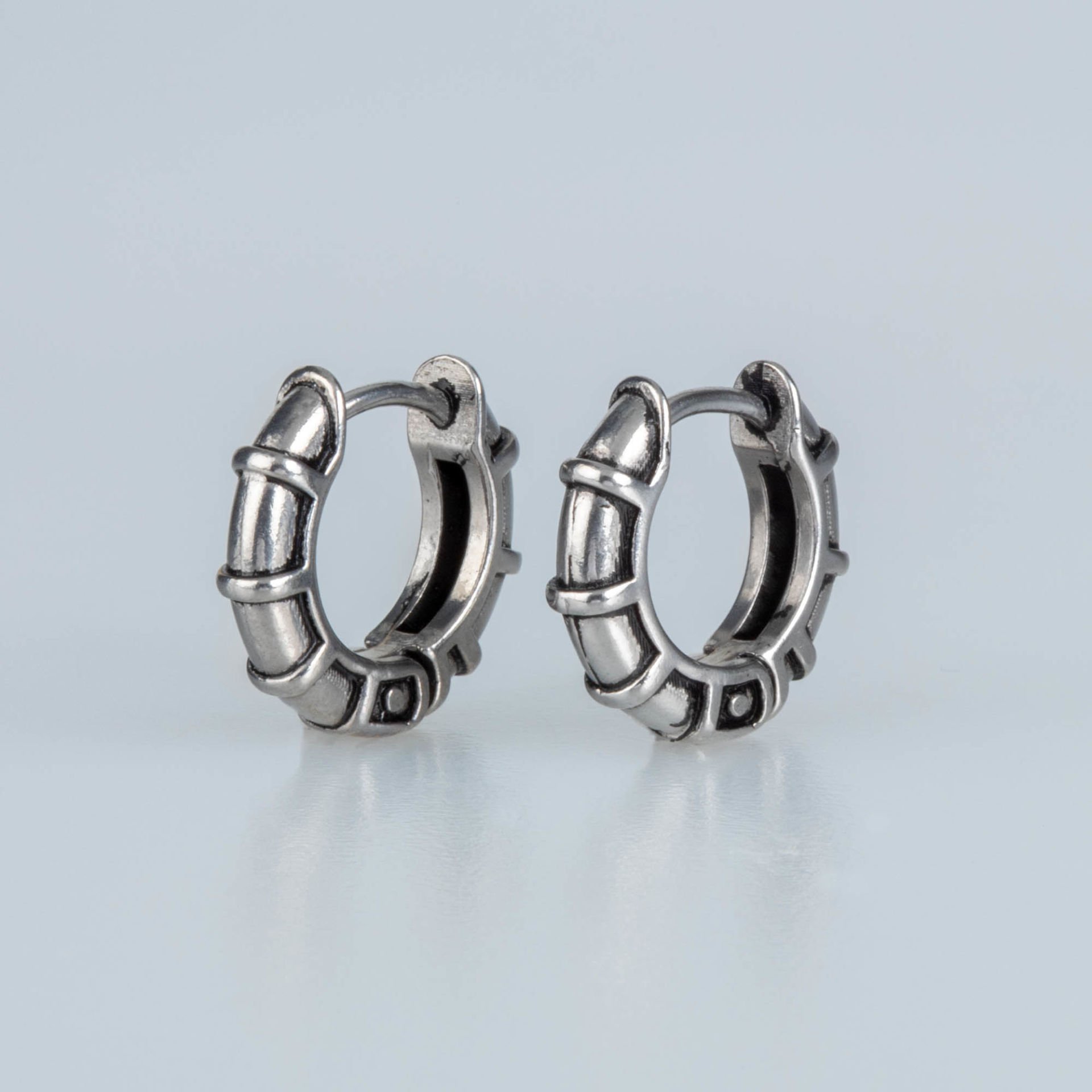 Steel Earring Gothic - Double