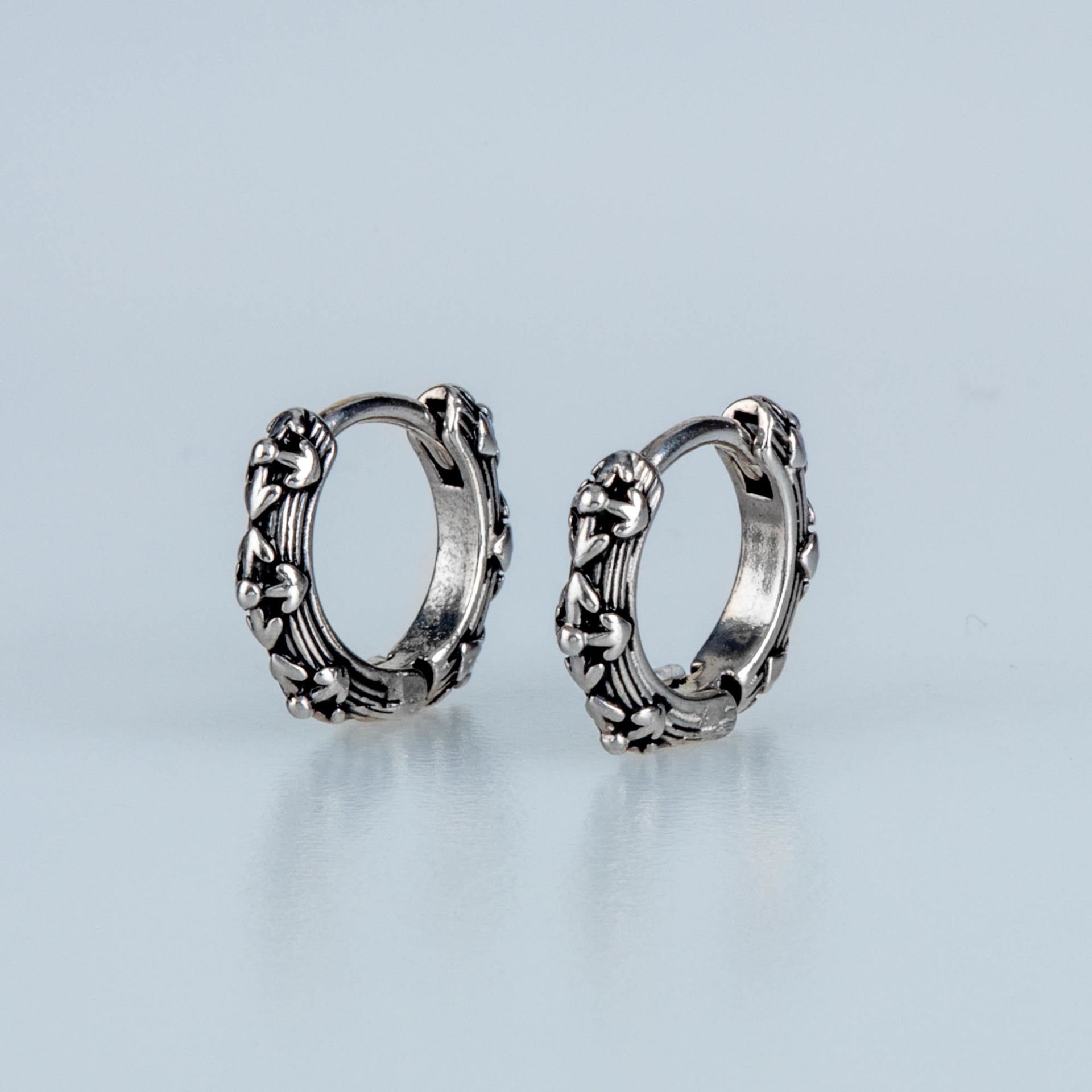 Steel Earring Gothic - Double