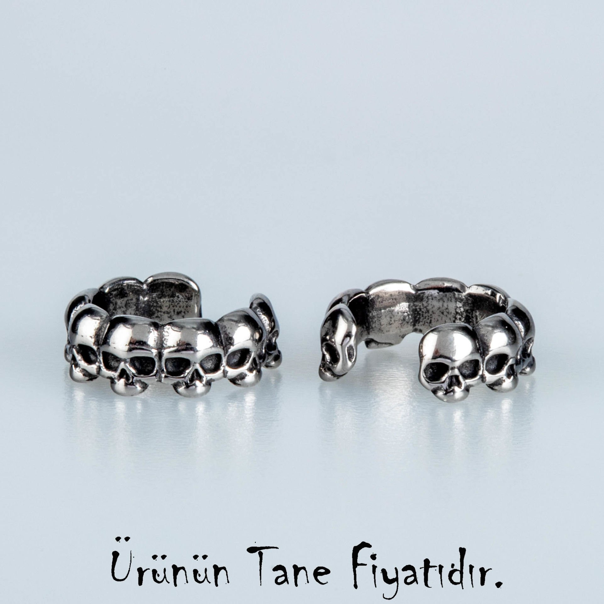 Steel Gothic Skull Earring Cartilage Rook-Tek