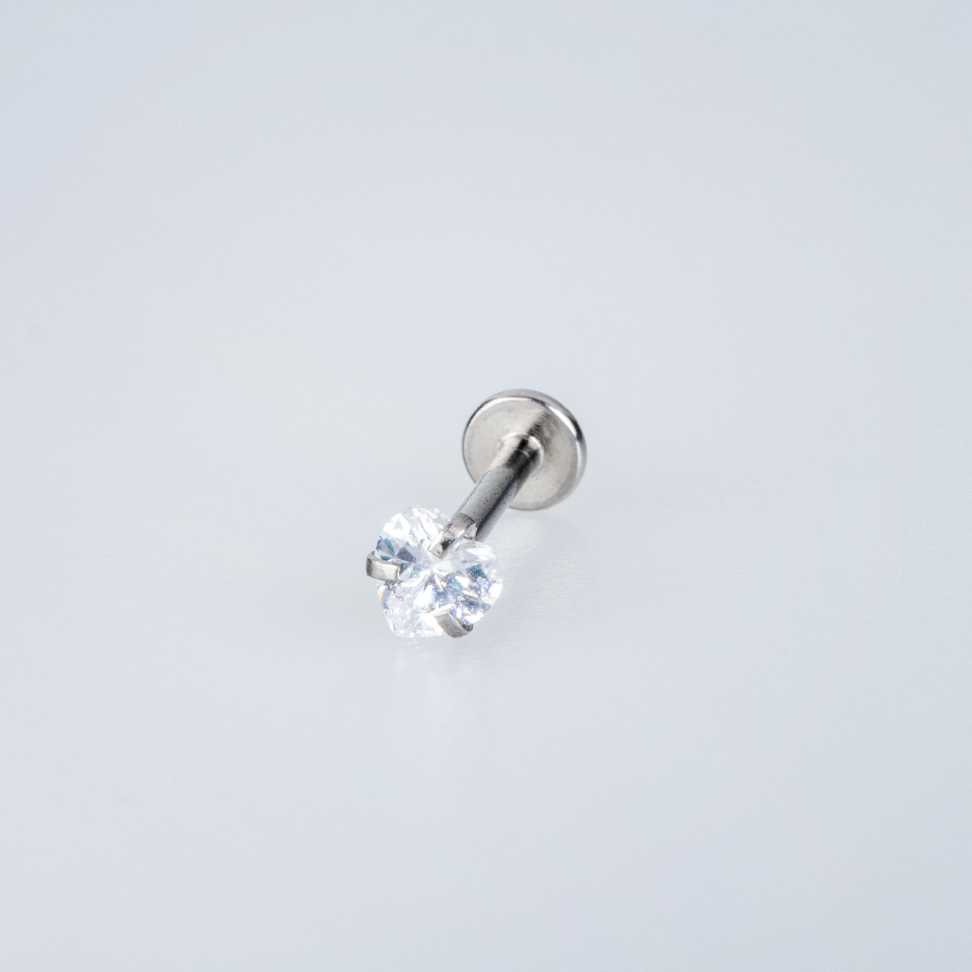 Toptan Piercing Labret 4mm Kalp Taş Silver