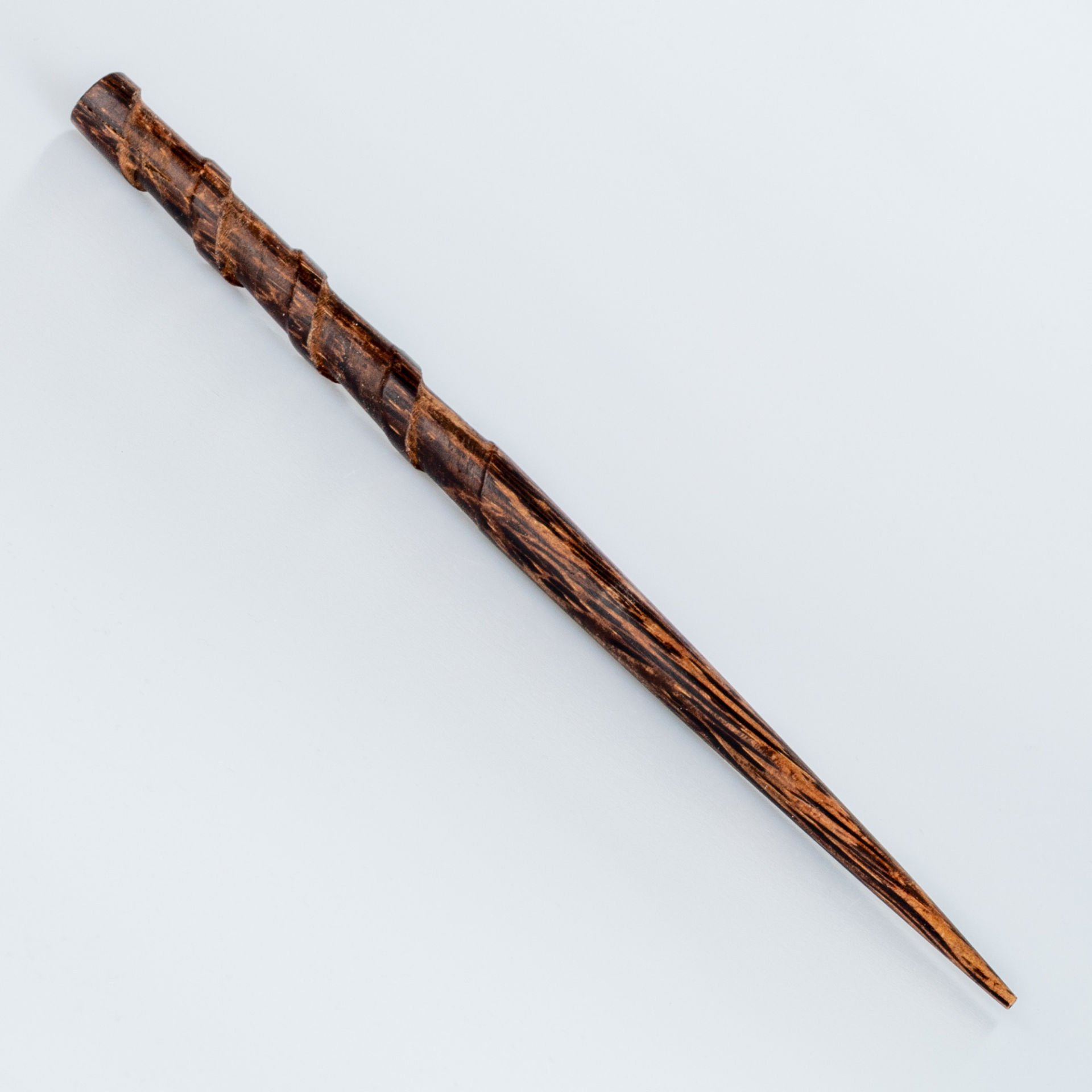 Mace Pen