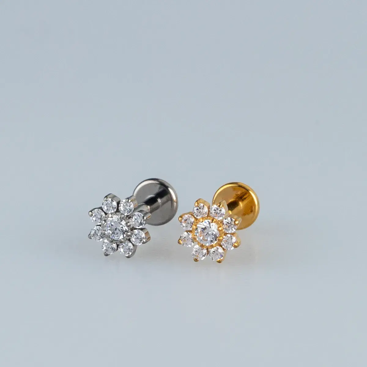 Toptan G23 Titanyum Işınlı Güneş Piercing Beyaz 8mm