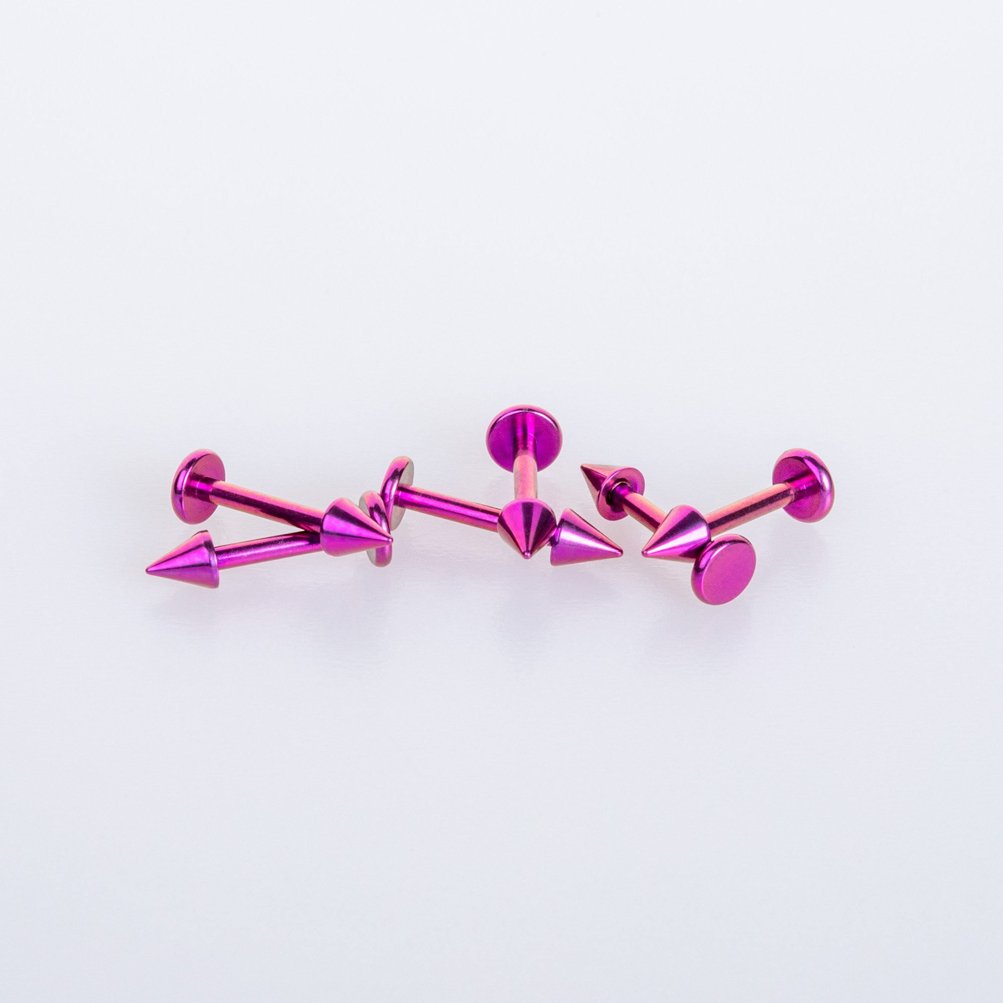 Piercing Titanyum Labret Spike Boy: 1.2x10x3mm
