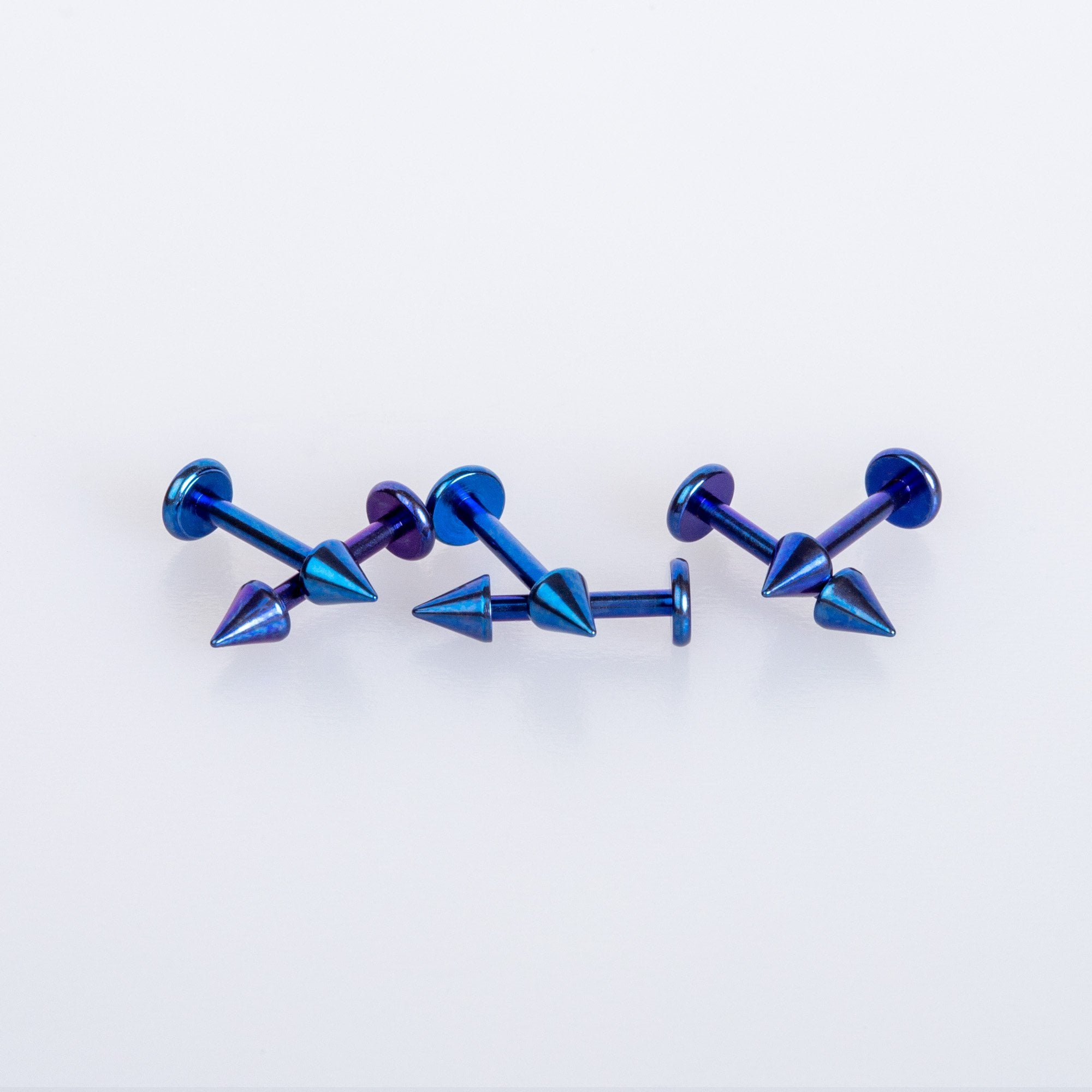 Piercing Titanyum Labret Spike Boy: 1.2x10x3mm