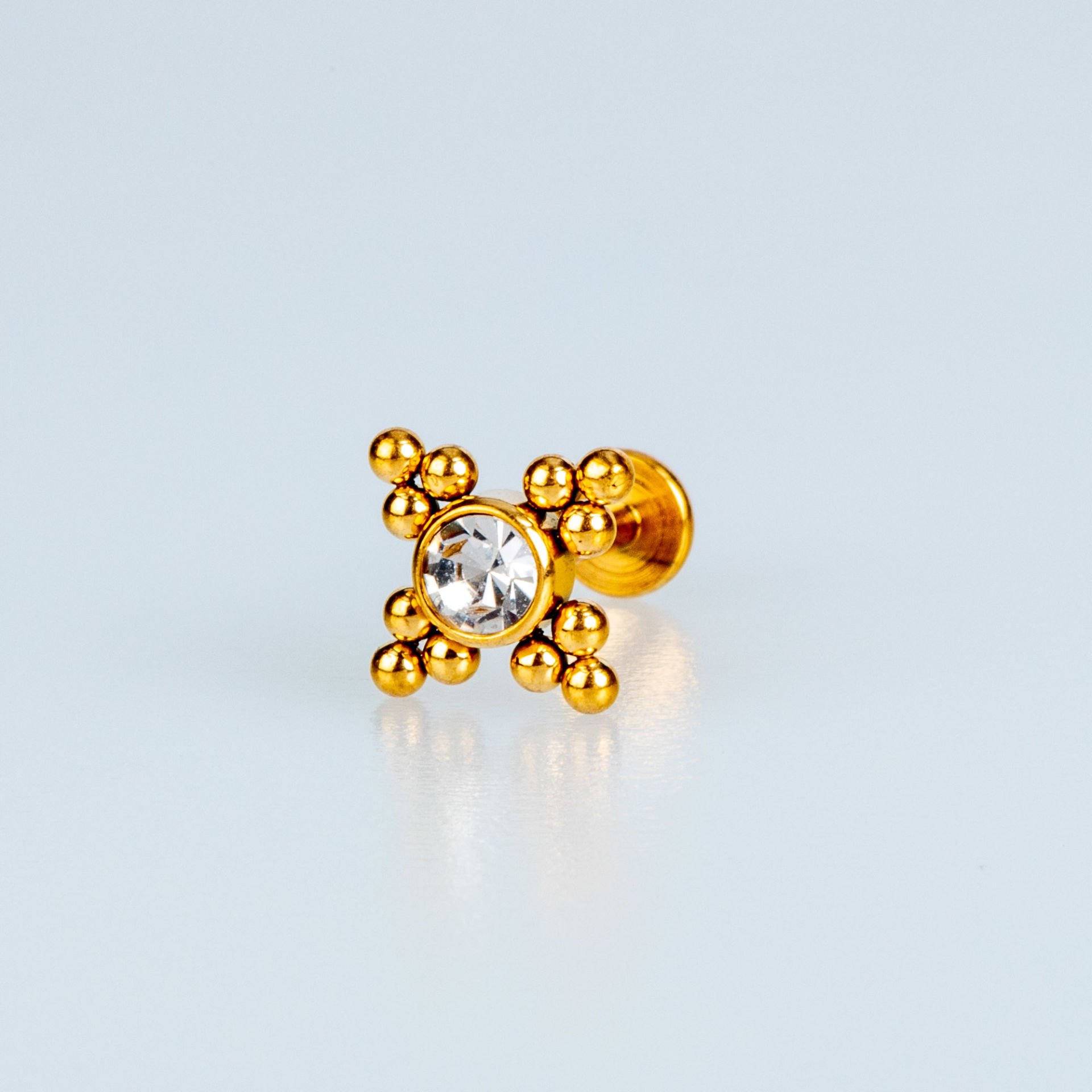 ثقب تراجوس الفولاذي