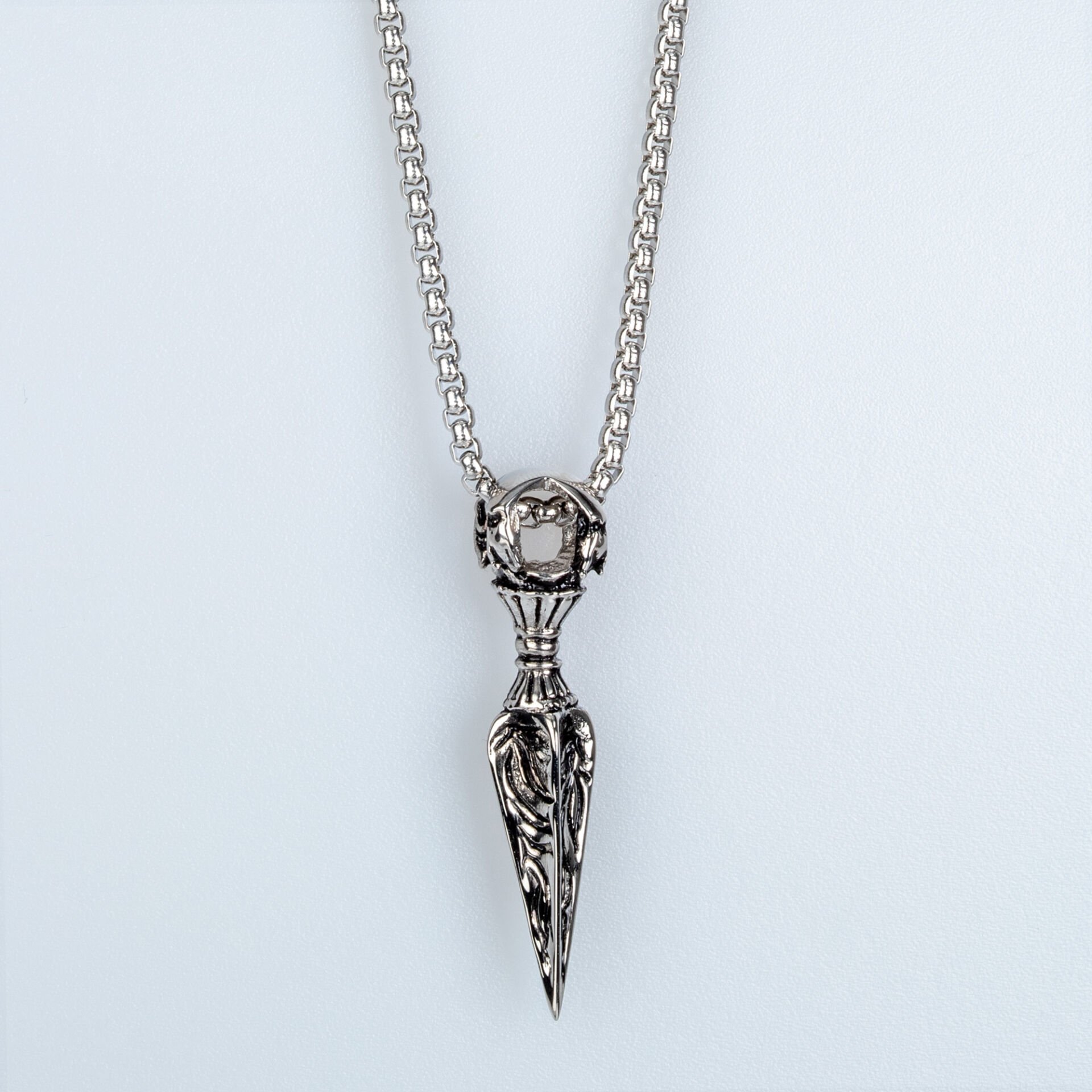 Çelik Kolye Mızrak