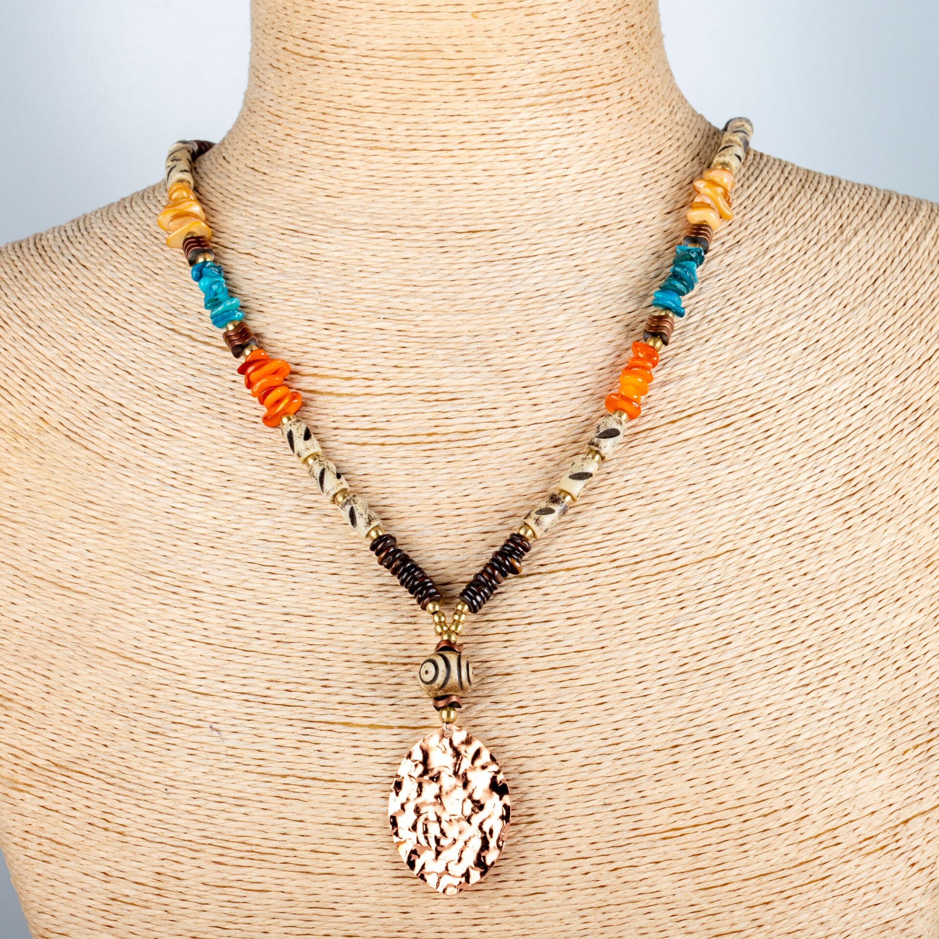 Etnik Doğal Taş Kolye