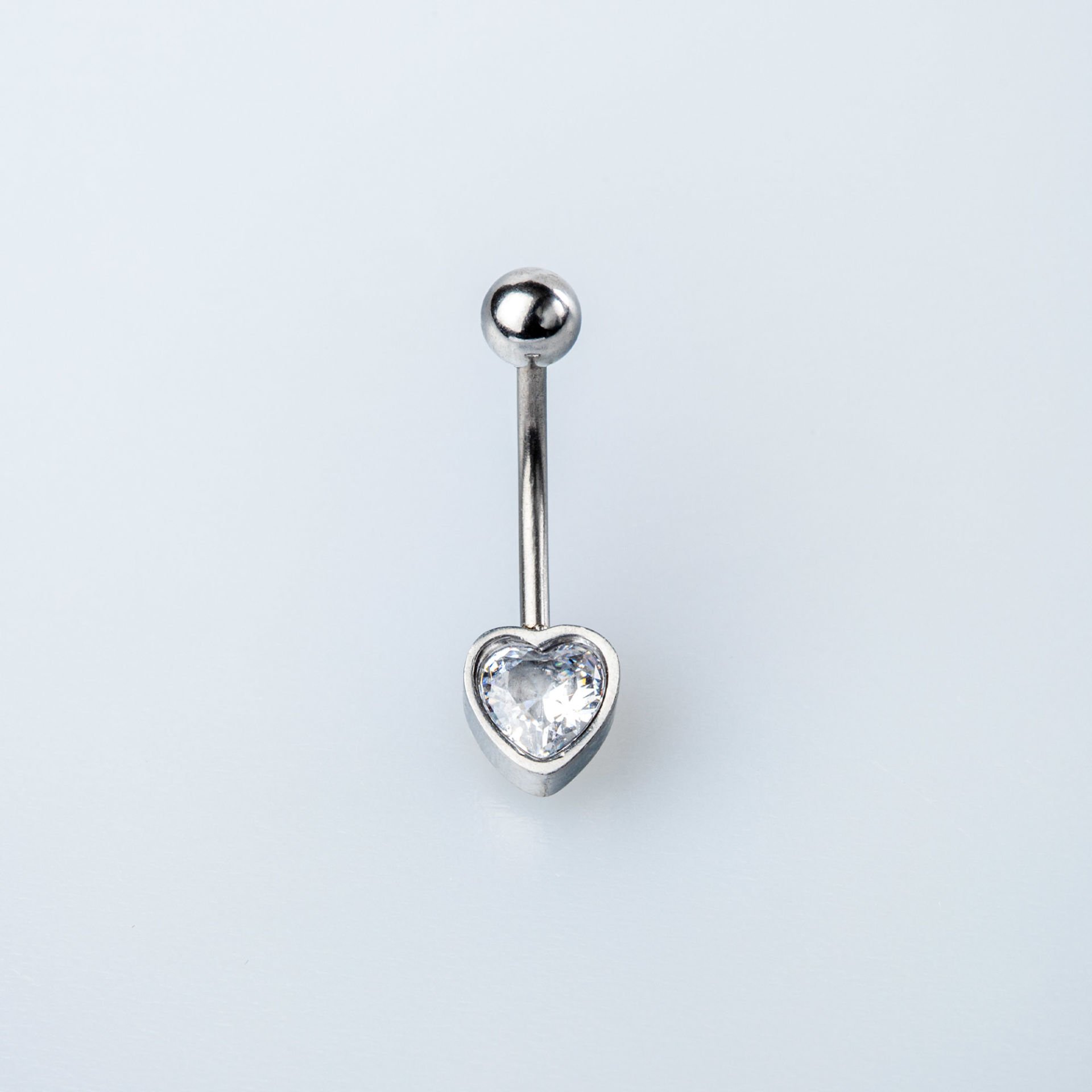 Piercing Çelik Göbek Kalp Taşlı
