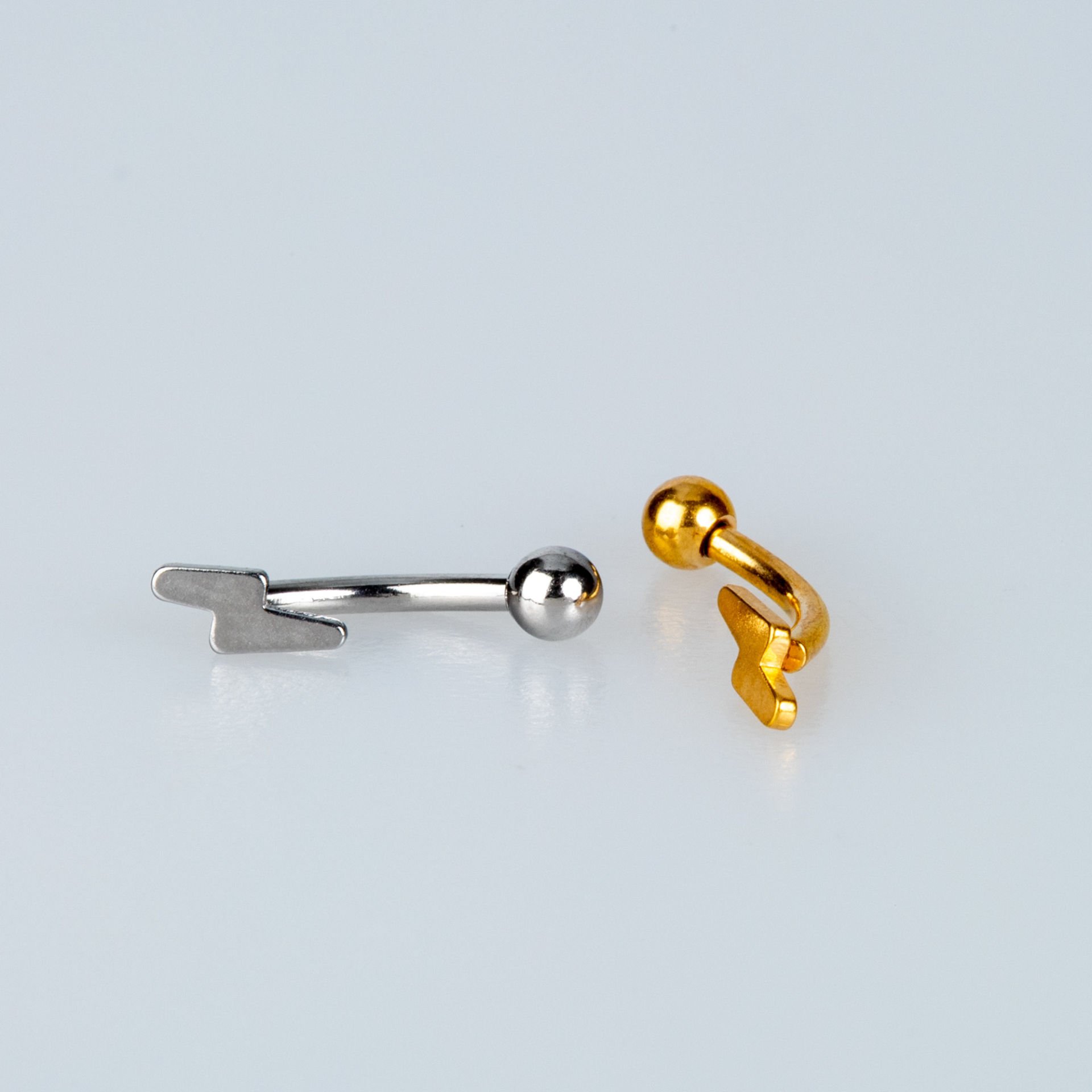 Piercing Rook Şimşek