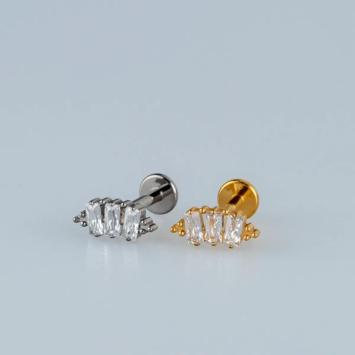 Toptan G23 Titanyum Üçlü Baget Piercing Beyaz 8mm