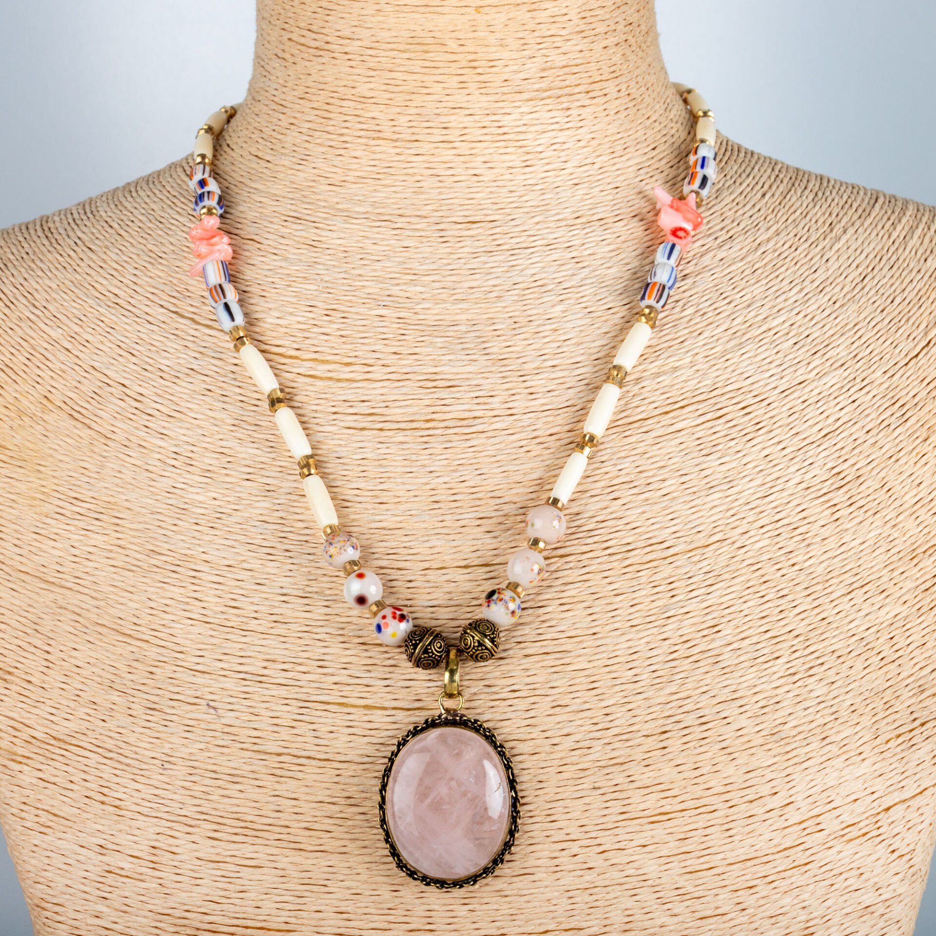 Etnik Doğal Taş Kolye