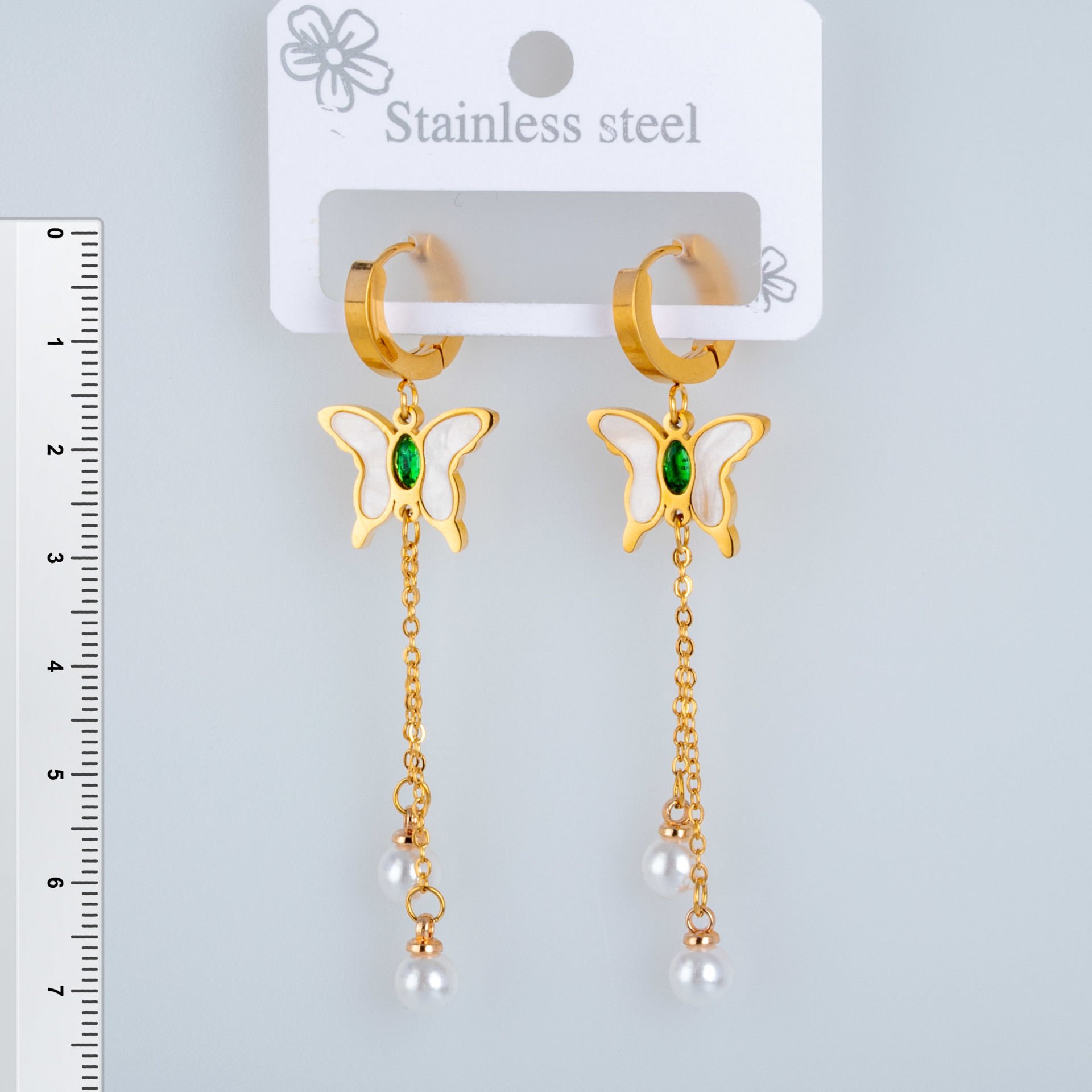 قرط من الفولاذ على شكل فراشة - زوج واحد