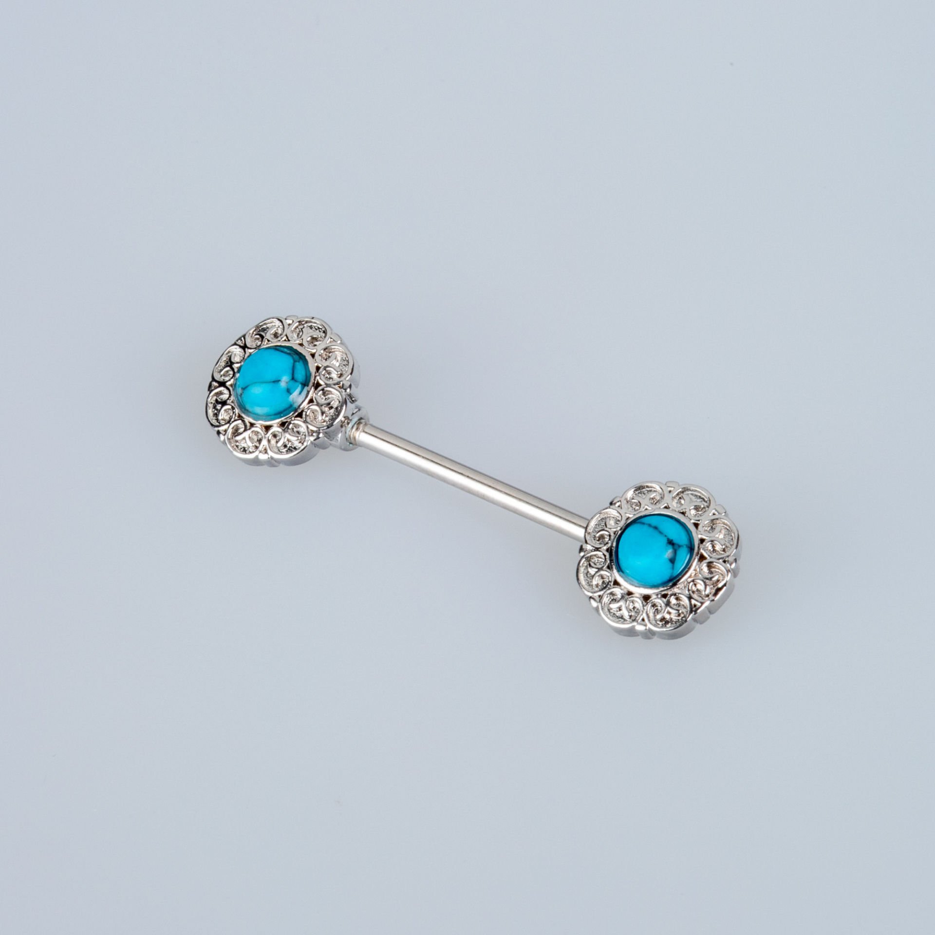 Piercing Göğüs