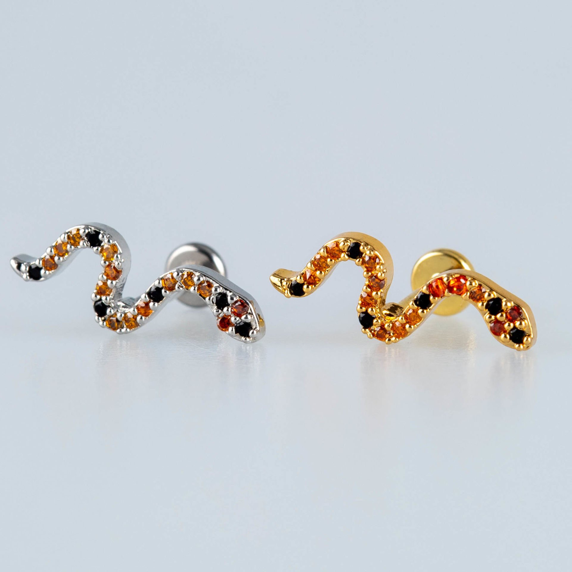 Piercing Tragus Snake