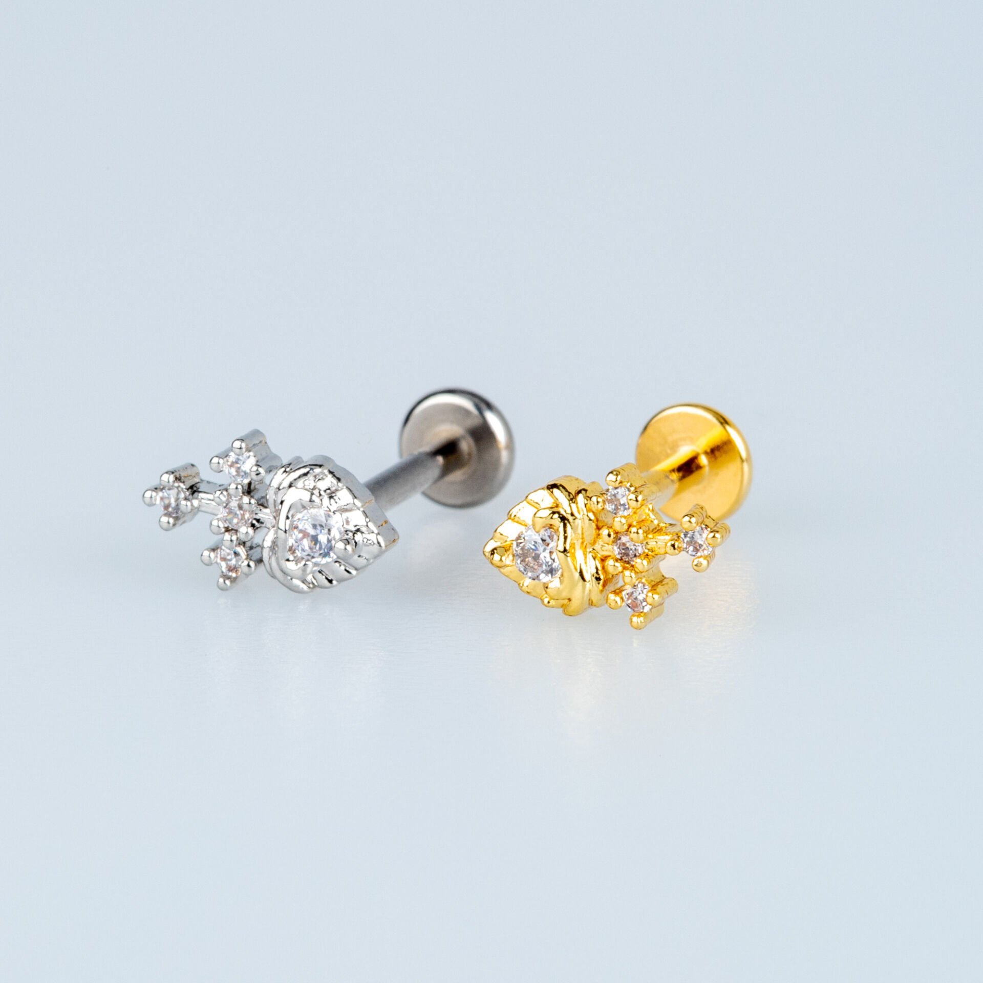 Piercing Tragus Haç