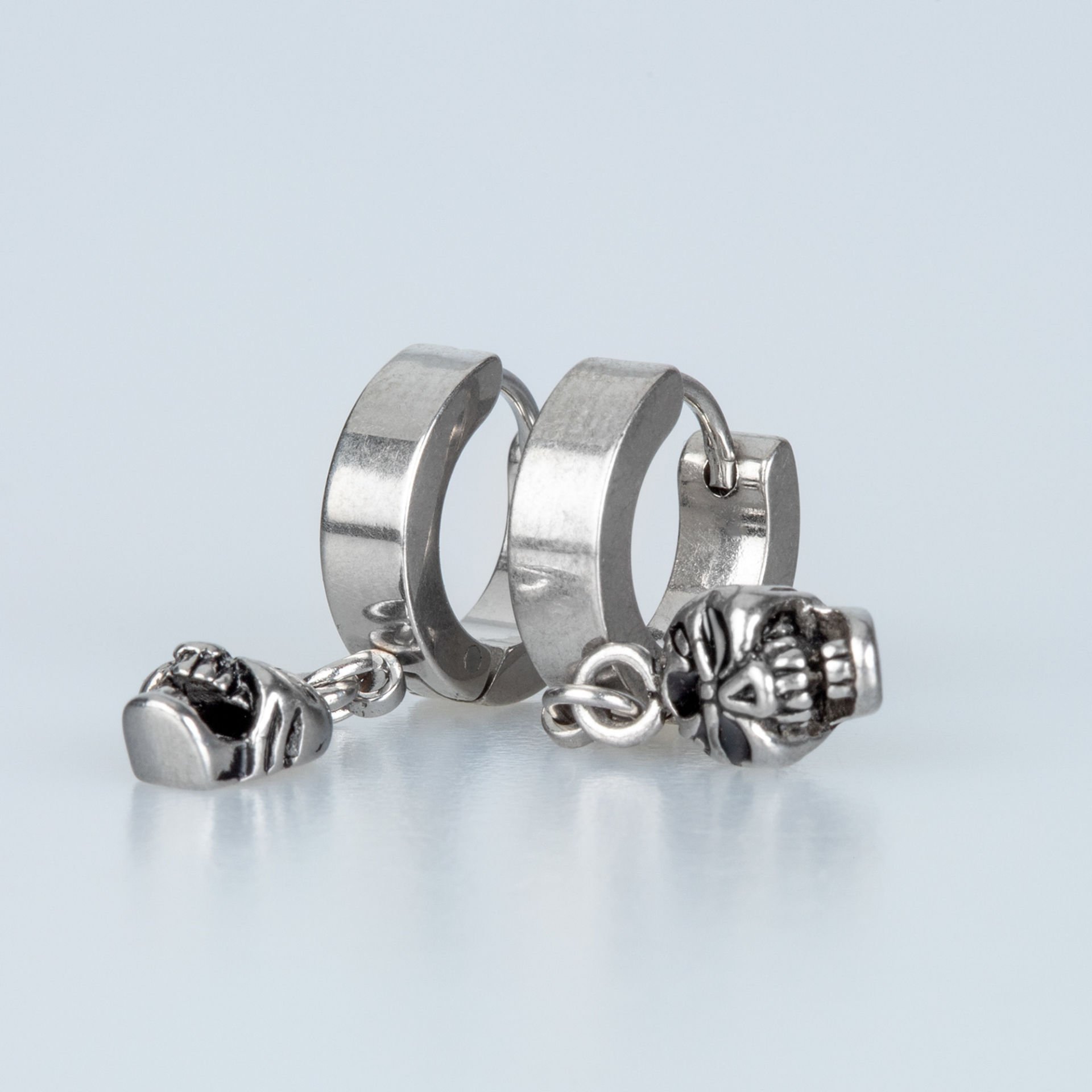 Steel Earring Gothic - Double