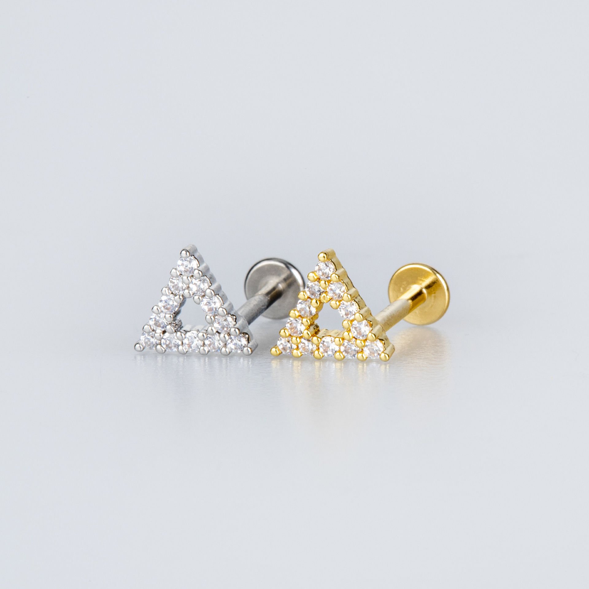 Piercing Tragus Üçgen