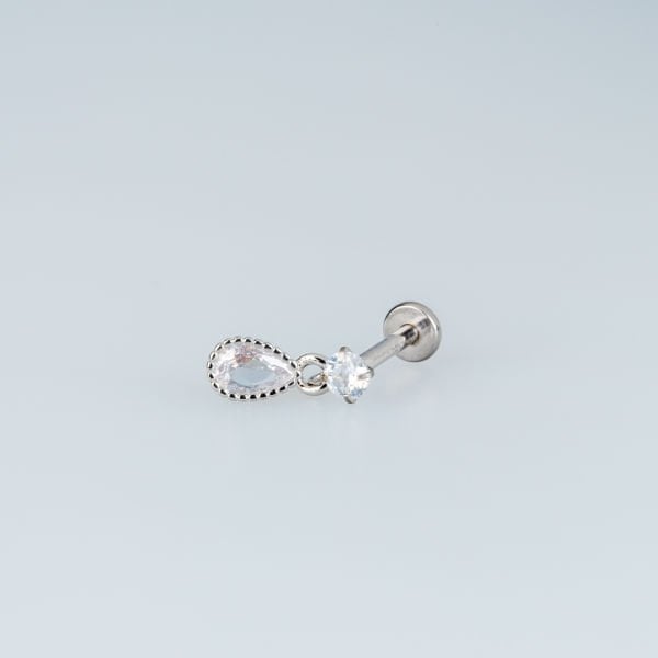 ثقب الزنمة قطرة