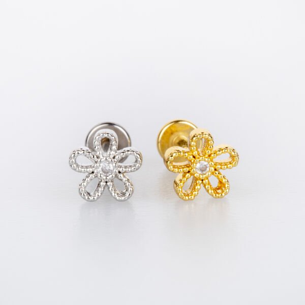 Piercing Tragus Çiçek
