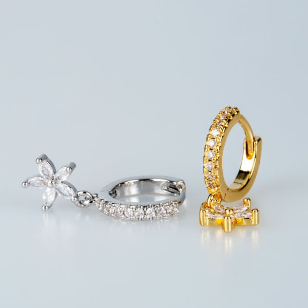 Piercing Rook Halka Çiçek