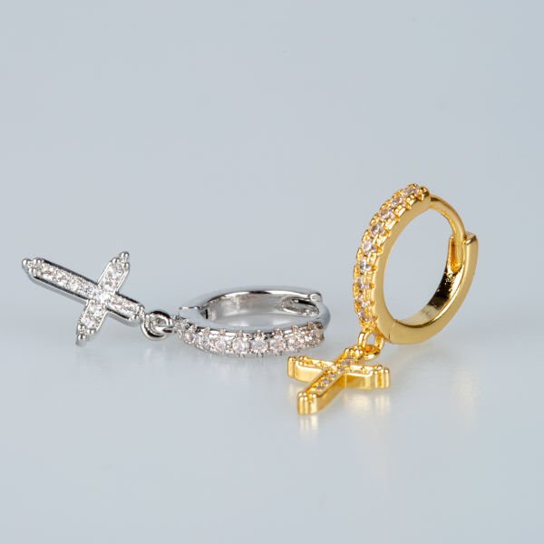 Piercing Rook Halka Haç