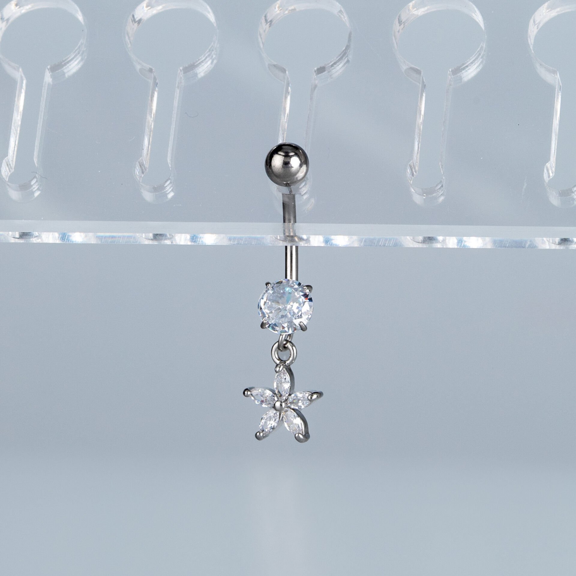 Piercing Rook Çiçek