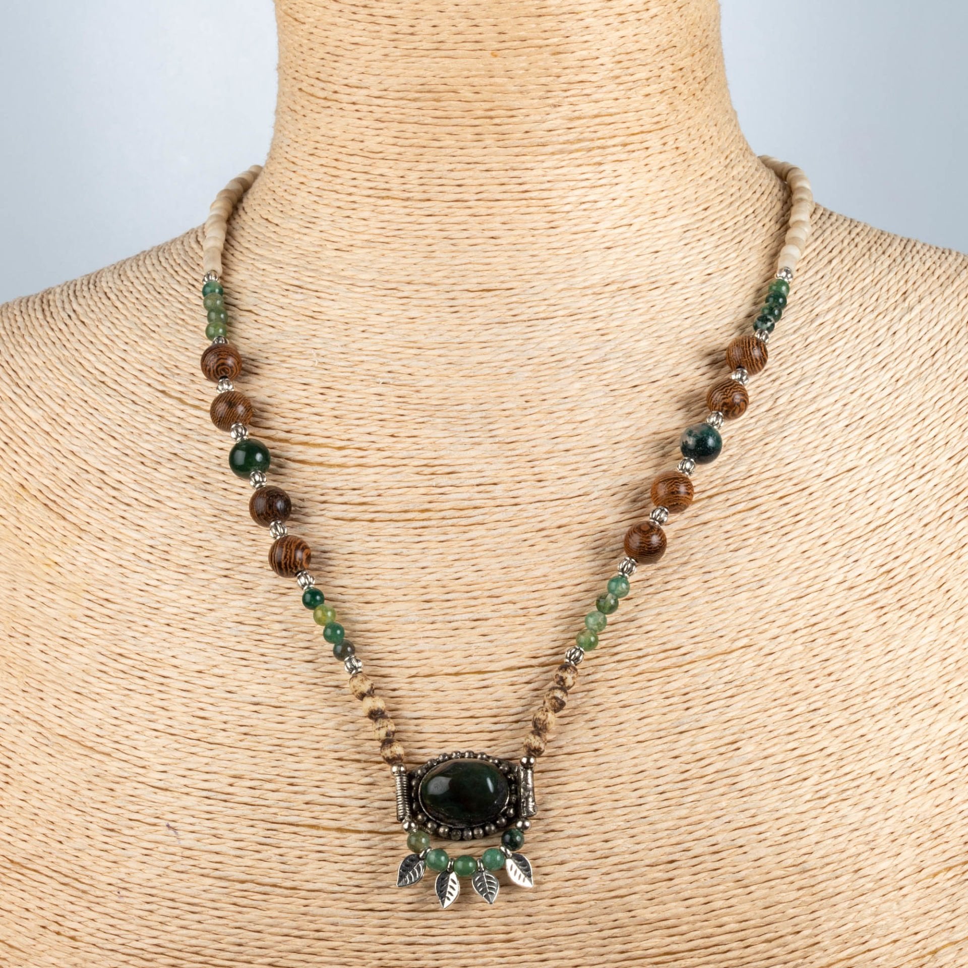 Etnik Doğal Taş Kolye